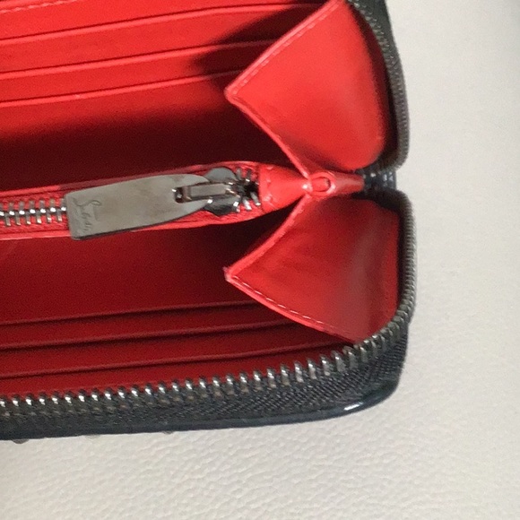 EUC. CHRISTIAN LOUBOUTIN Panettone Spike Long Zip Around Wallet in Black Multi - Picture 15 of 15